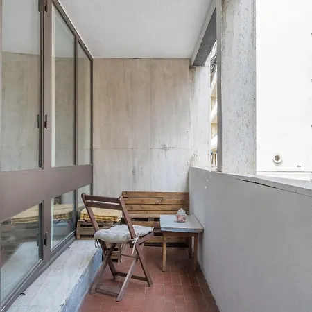 Apartment *las Flores* Joli Avec Balcon *