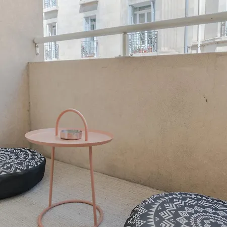 Apartment T2 Avec Balcon - Chaves Marseille