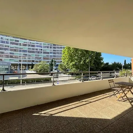 Panier De Papet, Velodrome/prado Avec Terrasse 3 Marseille