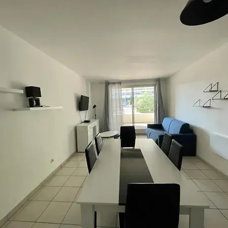 Apartment Panier De Papet, Velodrome/prado Avec Terrasse 3 *