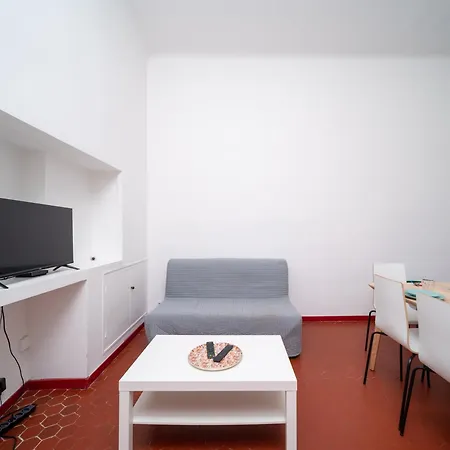 4 Couchages Bord De Pointe Rouge *