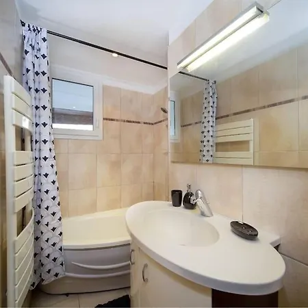 3 Avec Terrasse Et Parking Apartment Marseille