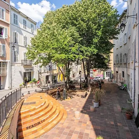 T2 Au Coeur Du Panier