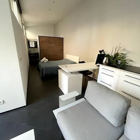 Apartment Prive Et Jardin Marseille