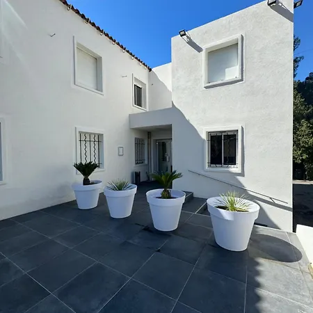 Du Rocher Otel