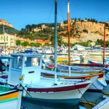 Apartment Le Loft - Proche Des Calanques *