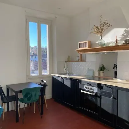 Cocon Plein Vauban Et Notre Dame De La Garde Apartment *