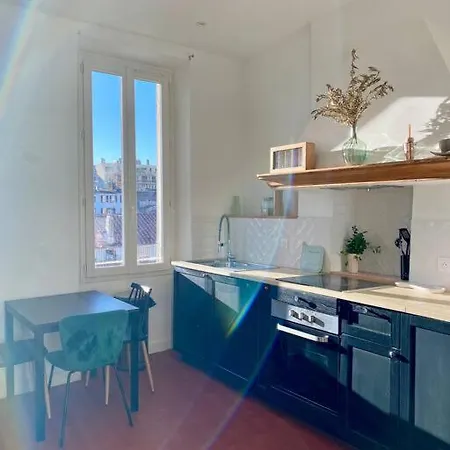 Cocon Plein Vauban Et Notre Dame De La Garde Apartment