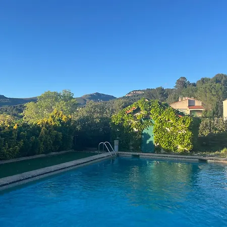 Apartment T2 Calme , Climatise Et Piscine Privee Marseille