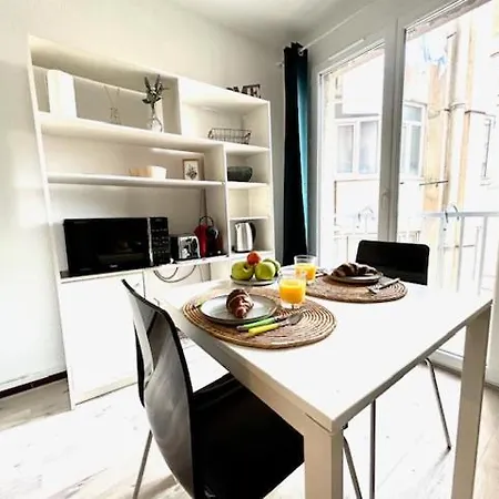 Apartment Au Vieux Port Plein Centre Au Calme Marseille