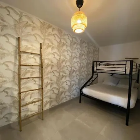 Rez De Jardin Vue *