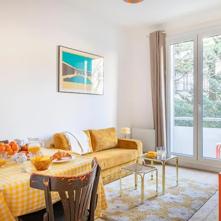 Petit Jaune, T2 Centre Avec Balcon Apartment *
