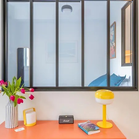 Petit Jaune, T2 Centre Avec Balcon Marseille