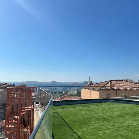 Mai Homes - La Bompard Villa