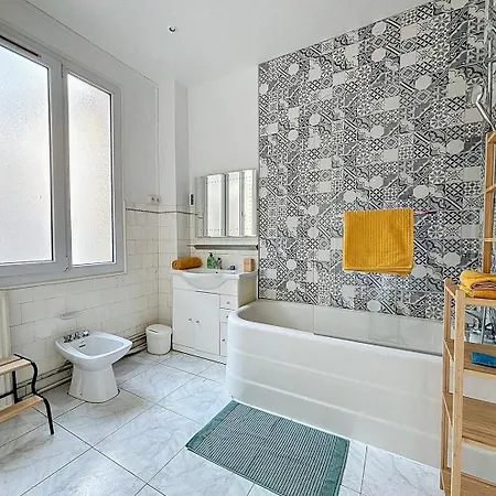 Apartment Le Grand De La Gare - Spacieux - Les Freres De La Loc'