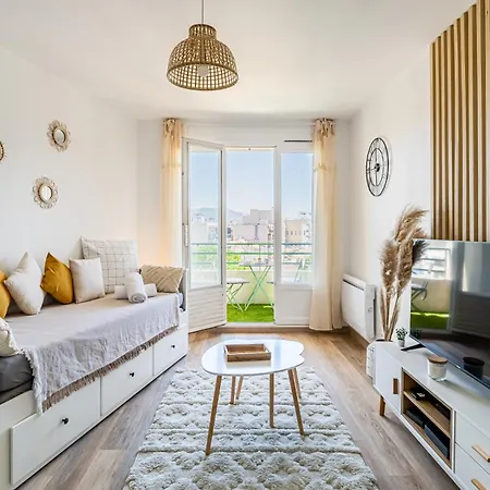 St Charles : Confortable+ Balcon