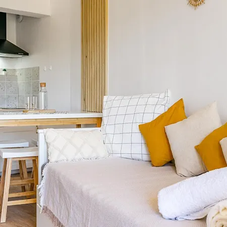 St Charles : Confortable+ Balcon Apartment Marseille