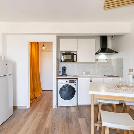 St Charles : Confortable+ Balcon Marseille