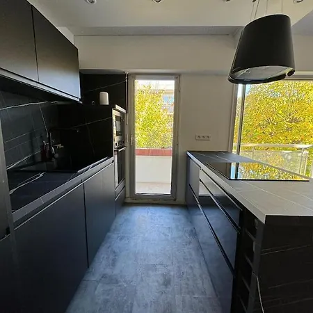 Apartment T3 72 M² Marseille