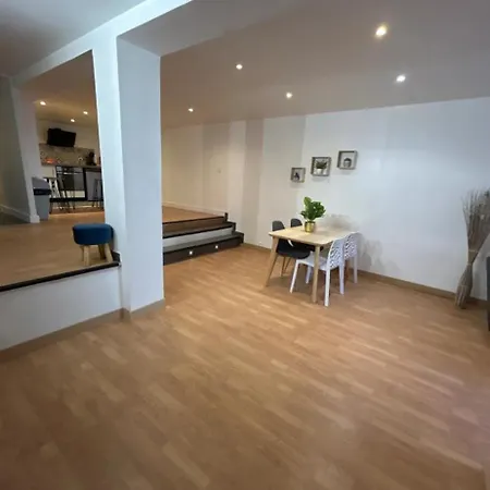 Gare Saint Charles Tgv 6 Personnes Apartment Marseille
