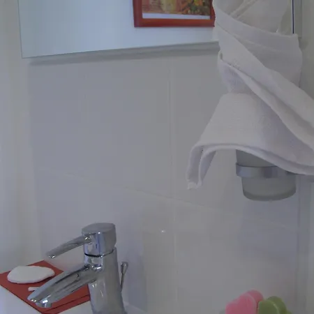 Bed and Breakfast Les Chambres De Jeannette 2*