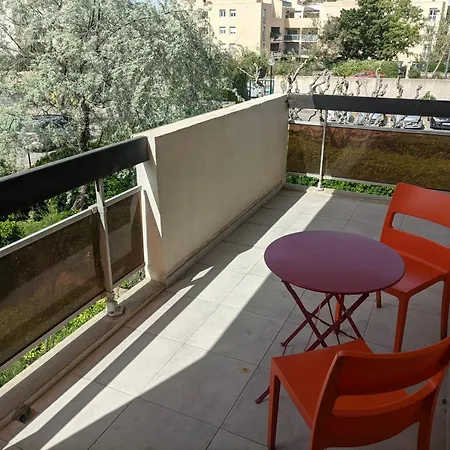 Apartment Pointe Rouge A 2mn De La - Avec Petite Vue Marseille