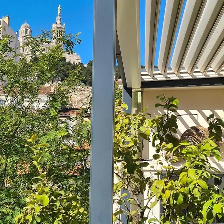 Apartment Le Cocon De Chris - Petit Bijou Au Calme Avec Vue Notre-dame De La Garde Marseille