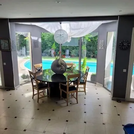 Villa Avec Piscine Grand Luxe *