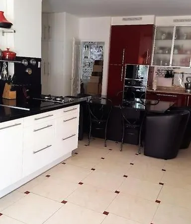Avec Piscine Grand Luxe