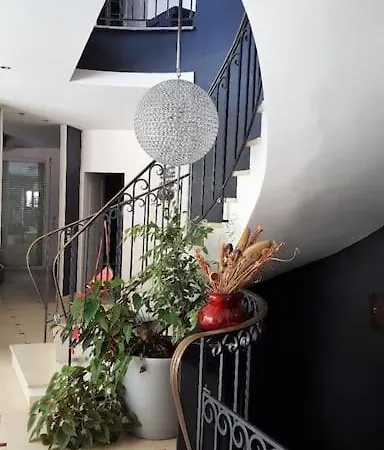 Avec Piscine Grand Luxe Marseille