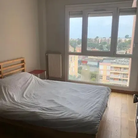 A Terrasse / 70m² + Parking Prive