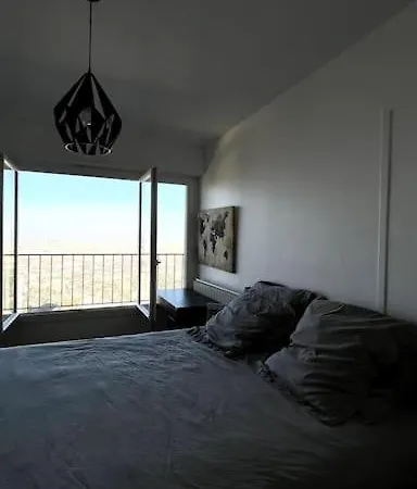 Superbe 2 Avec Vue Sur La Et La Montagne *