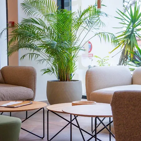 Hotel Kyriad Palais Des Congres - Velodrome - Ibis Styles A Partir De Juin 2025