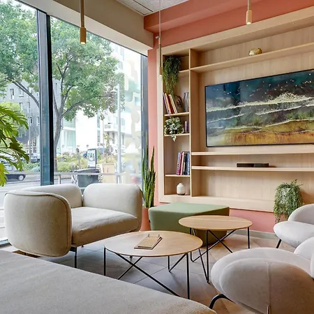 Kyriad Palais Des Congres - Velodrome - Ibis Styles A Partir Du 13 Mai 2025 Hotell Marseille