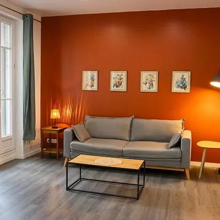 Cosy Place - 10 Min To The Center By Tramway Apartment *