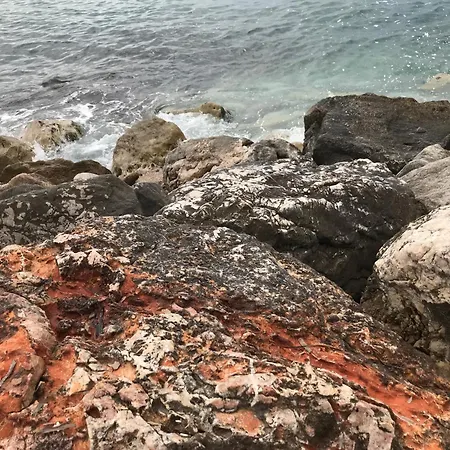 Pointe Rouge Borely