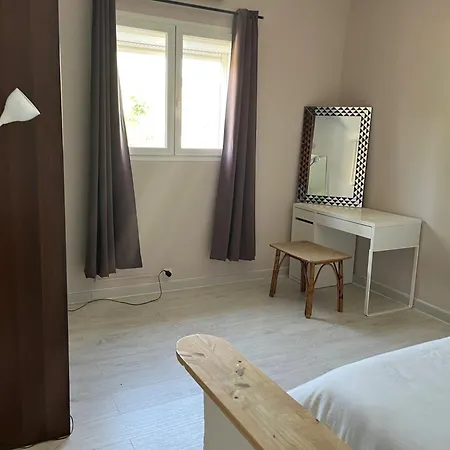 Maison De 40m2,clim, Wifi, Jardin Et Parking Villa