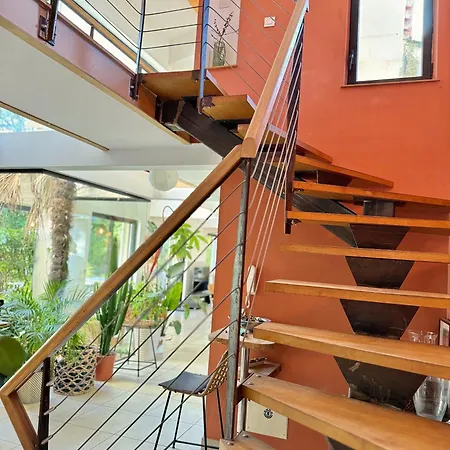 D'architecte Tout Confort, Piscine & Jardin * Marseille