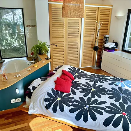 D'architecte Tout Confort, Piscine & Jardin Villa *