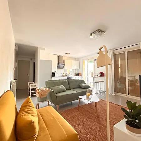 Cosy Pres Du Velodrome Et De La Plage Apartment