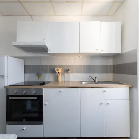 Familial A Malmousque Apartment