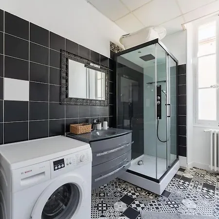 Familial A Malmousque Apartment *