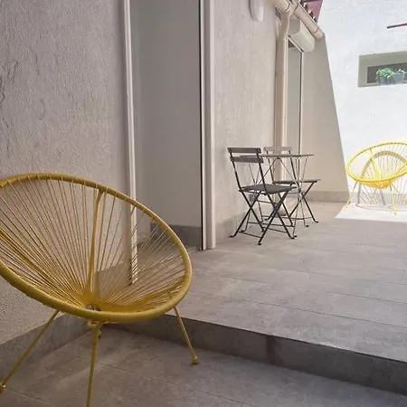 Grand Confort 3 Avec Cour Interieure Apartment *
