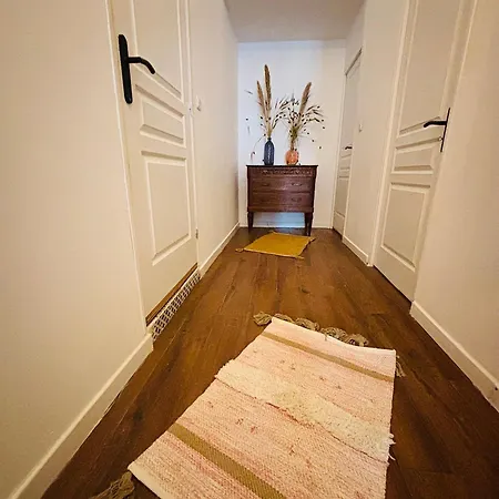 Apartment Grand T4 Au Coeur De