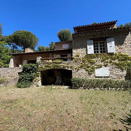 Villa Le Mas Du Grand Pin, Terrasse Vue Baie De