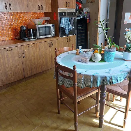 Chambre Dans Séjour chez l'habitant *