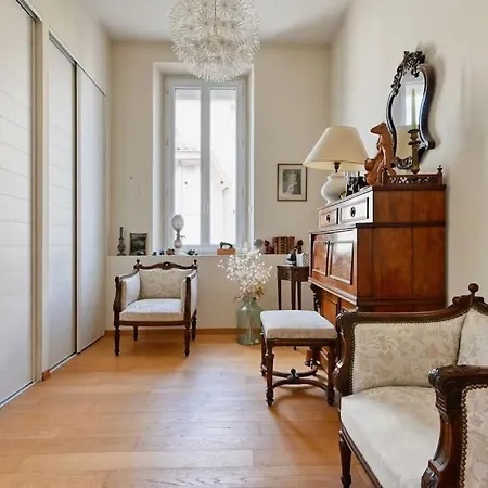 Apartment T3 Climatise A La Capelette Marseille