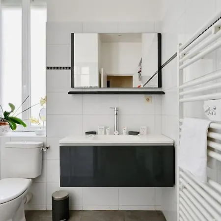Apartment T3 Climatise A La Capelette Marseille