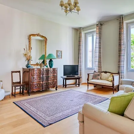 Apartment T3 Climatise A La Capelette Marseille