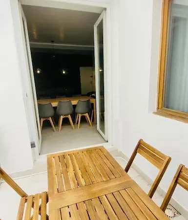 Grand T5 Avec Patio Et Sauna A 5mn A Pied De La Des Catalans Marseille